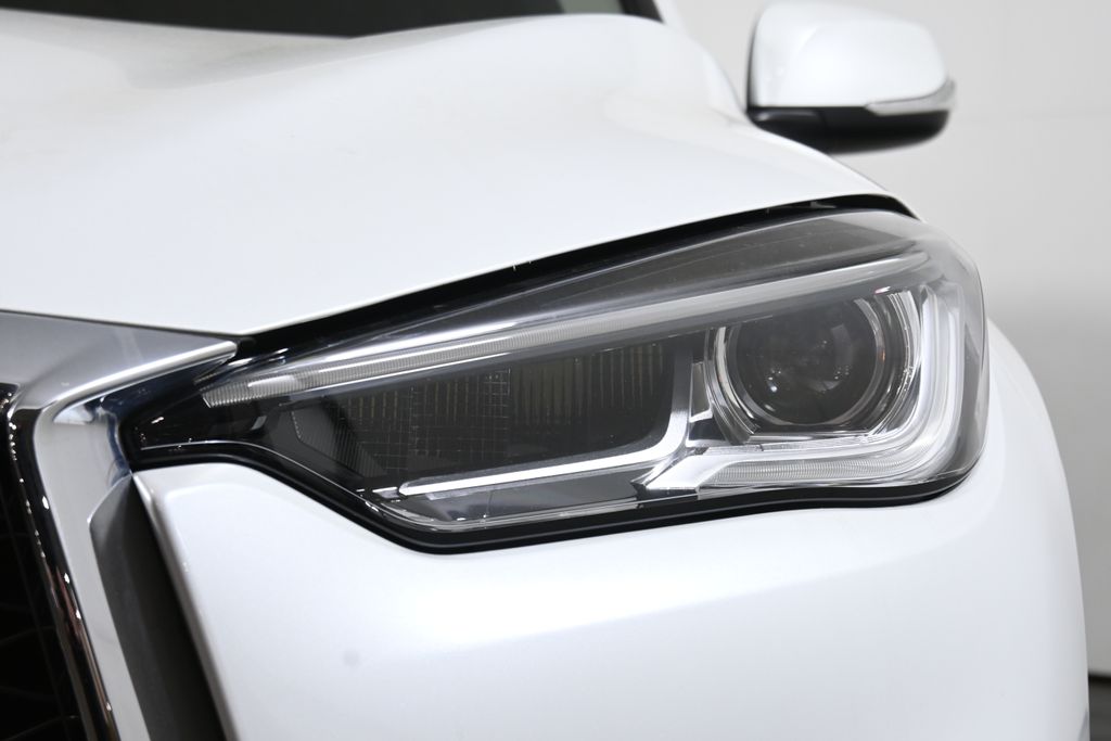 Thumbnail: 2023 INFINITI QX50 - 11