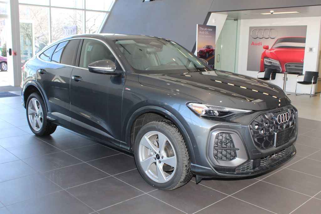 2025 Audi Q5 Sportback 45 Premium Plus's photo