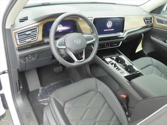 Thumbnail: 2026 Volkswagen Atlas - 9