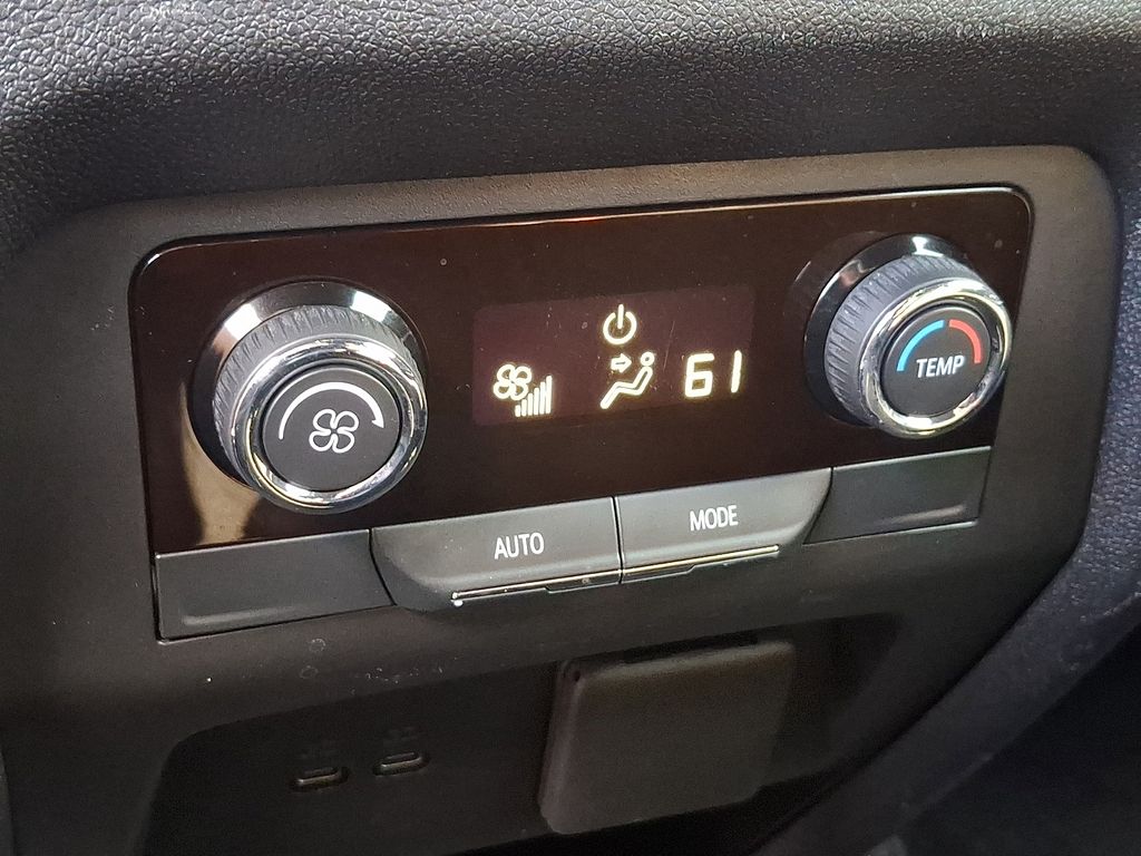 2024 Chevrolet Traverse LT White at Carlisle Cadillac Buick GMC