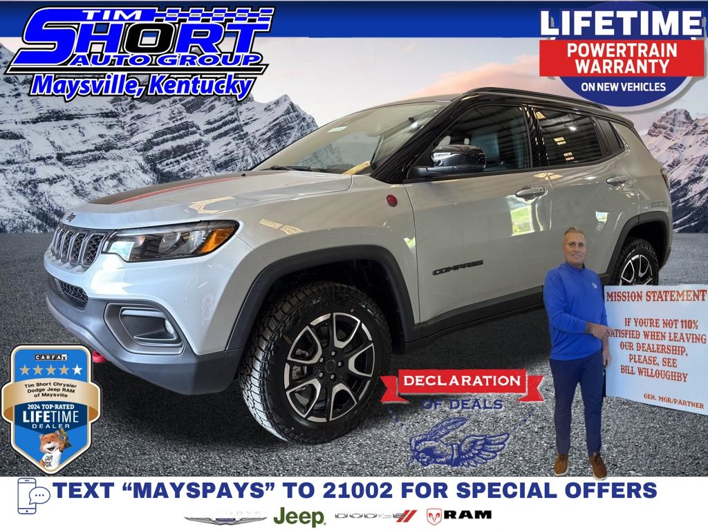 Silver Zynith Metallic Clearcoat 2026 Jeep Compass Trailhawk 4WD SUV / Crossover Four-Wheel Drive 8-Speed Automatic