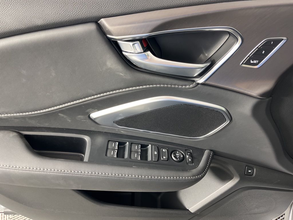 Thumbnail: 2026 Acura RDX - 27