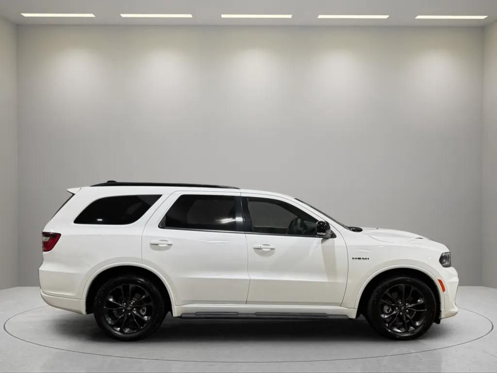 Used 2024 White Knuckle Clearcoat Dodge R/T Plus image 7