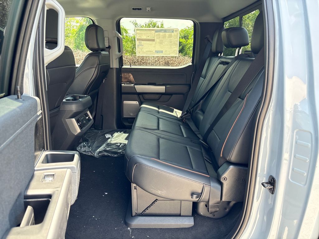 New 2026 Gray Ford Lariat image 31