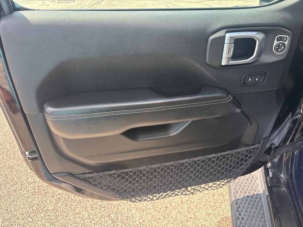 Used 2020 Jeep Wrangler SUV