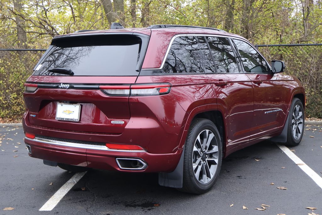 Thumbnail: 2024 Jeep Grand Cherokee - 8