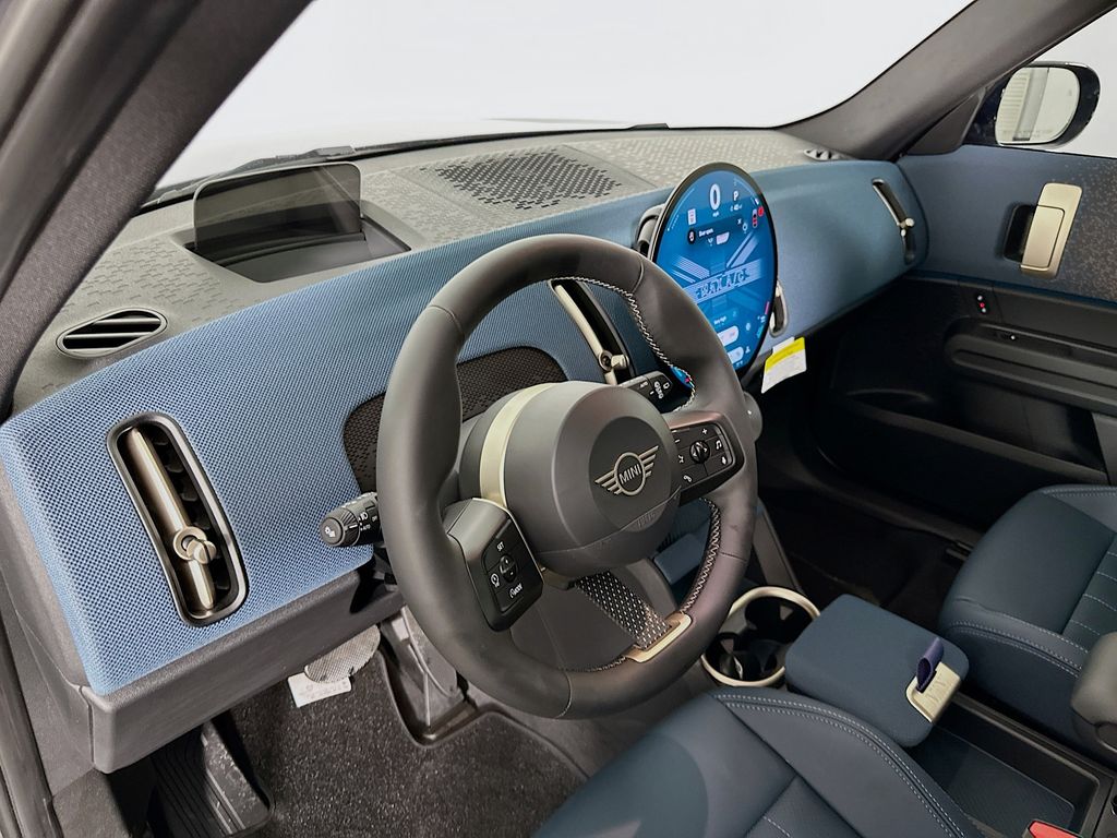 Thumbnail: 2026 MINI Cooper Countryman - 9