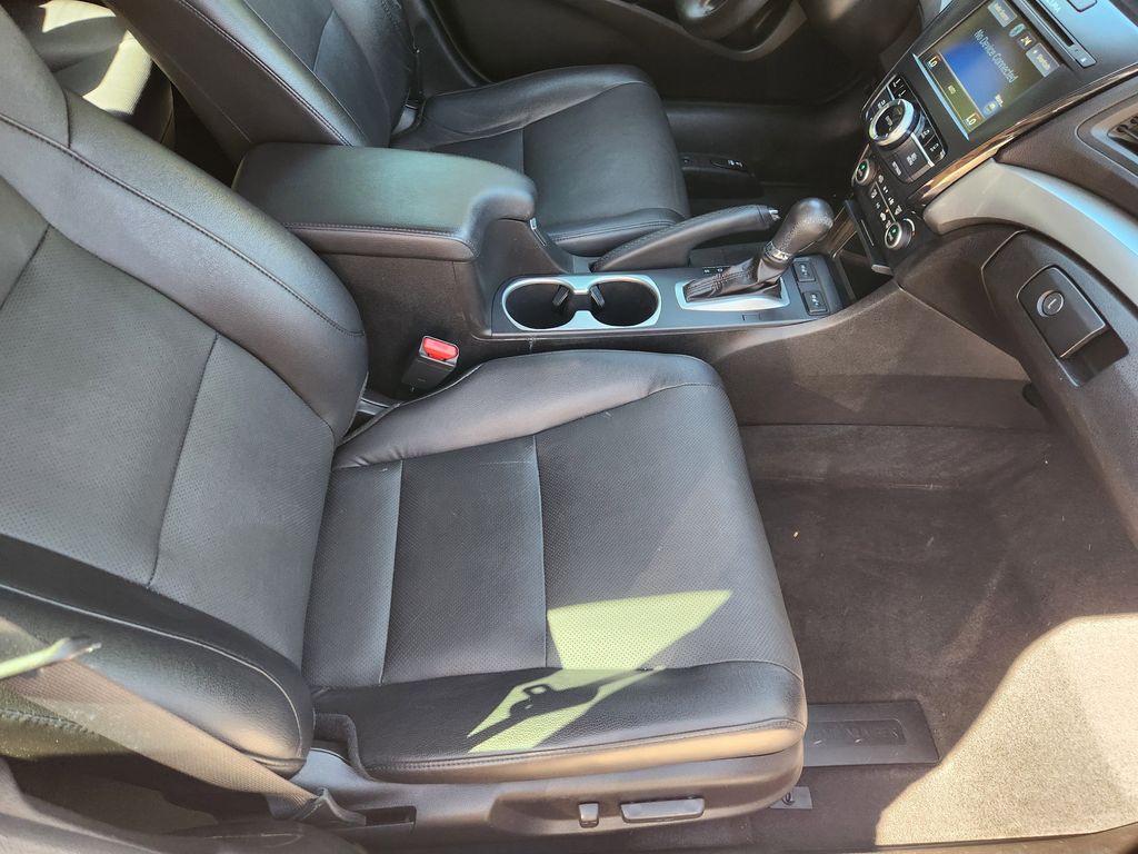 used 2017 Acura ILX car, priced at $12,995