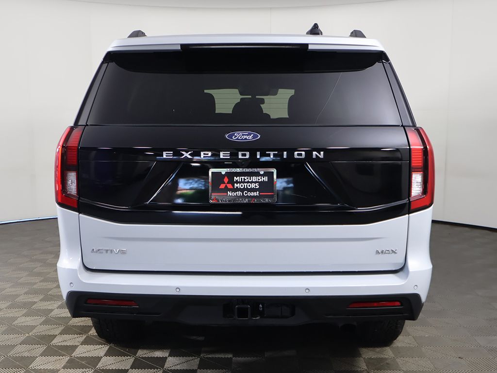 Used 2025 Silver Ford Active image 13