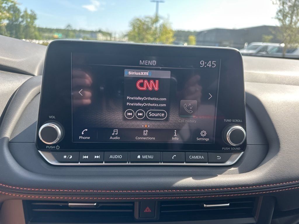 2025 Everest White Pearl Nissan Rogue Rock Creek AWD SUV