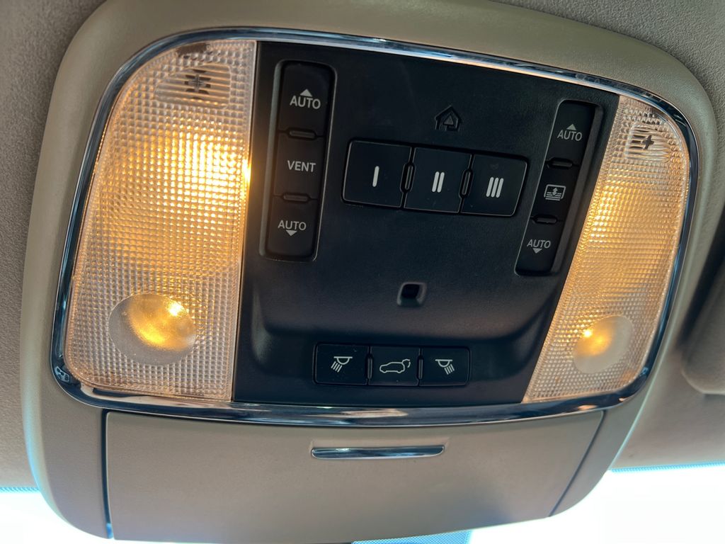 Used Car 2015 Jeep Grand Cherokee  Summit For Sale In Austin, Texas