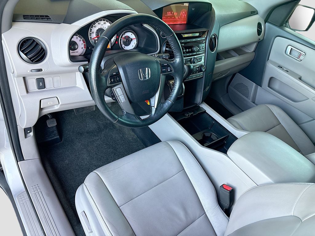 Thumbnail: 2014 Honda Pilot - 9