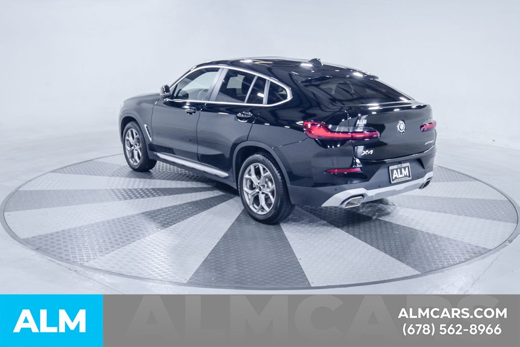 Used 2025 Black BMW xDrive30i image 7