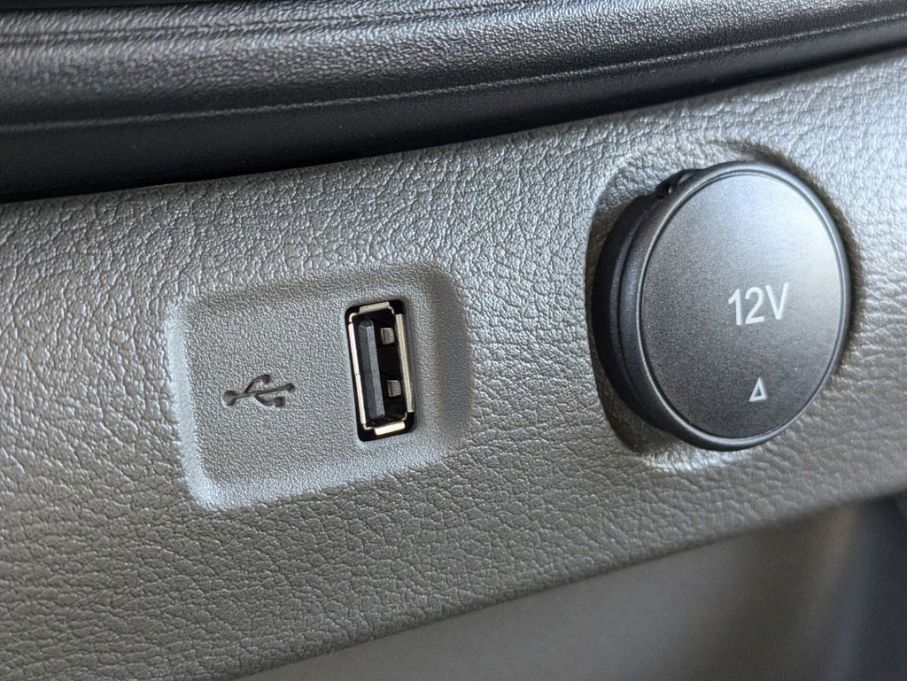 2024 Ford Transit 250