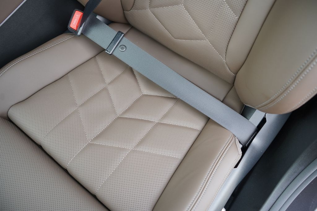 Thumbnail: 2026 BMW i5 - 11