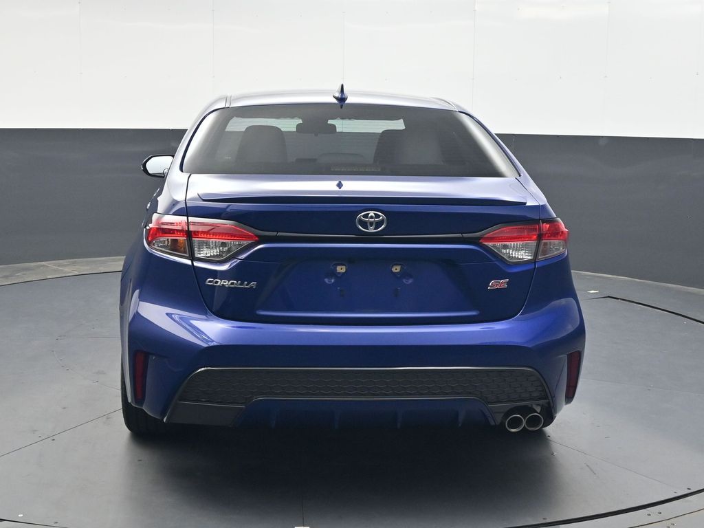 Used 2020 Blue Toyota SE image 5