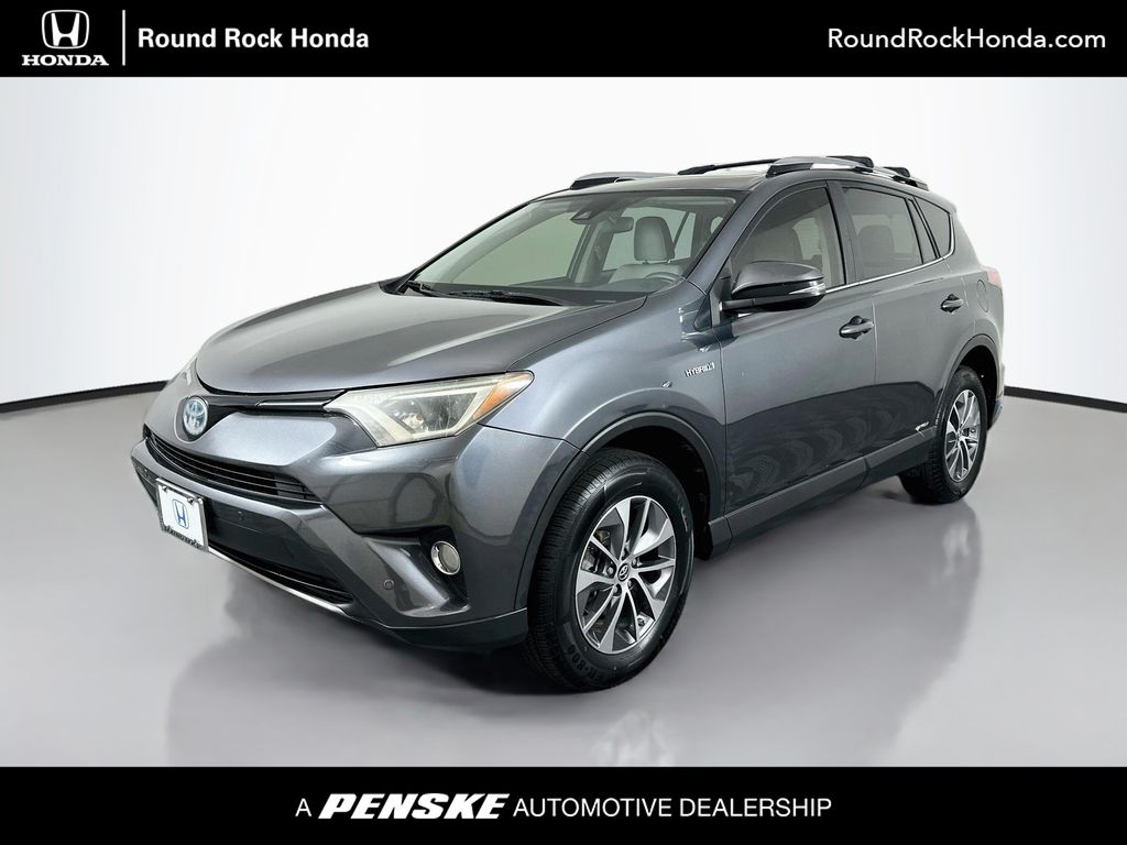 Thumbnail: 2017 Toyota RAV4 - 1