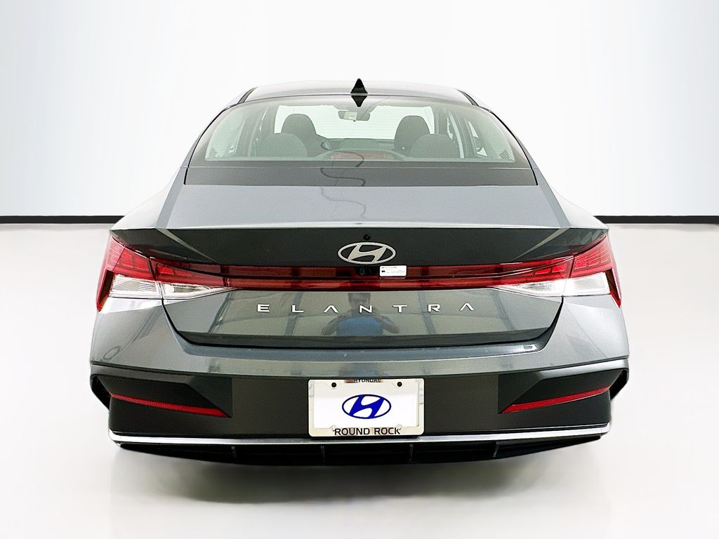 2024 Hyundai Elantra SEL 6