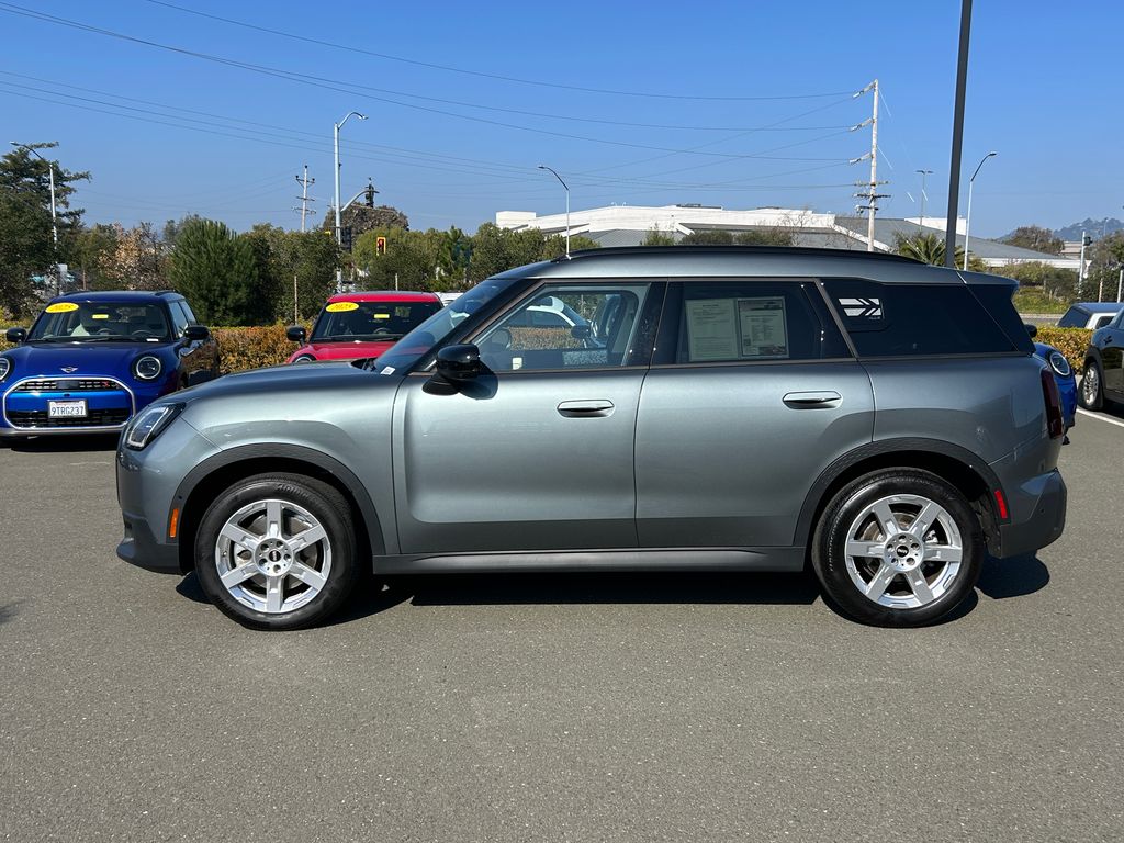 Thumbnail: 2025 MINI Cooper Countryman - 2