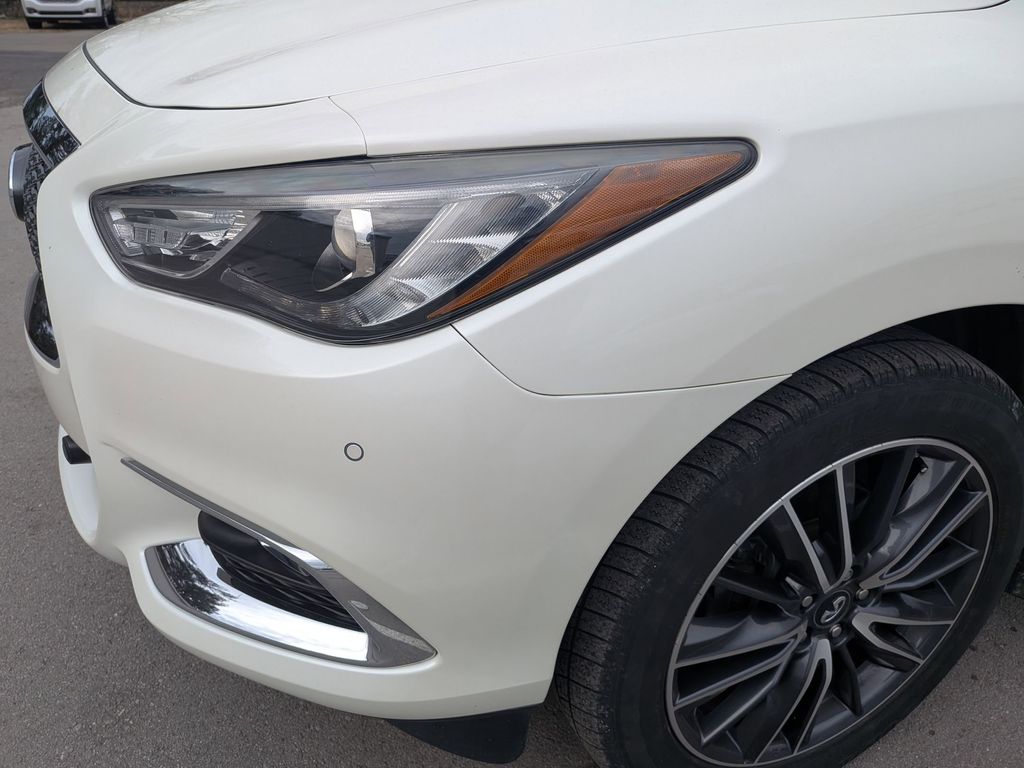 2017 INFINITI QX60 AWD