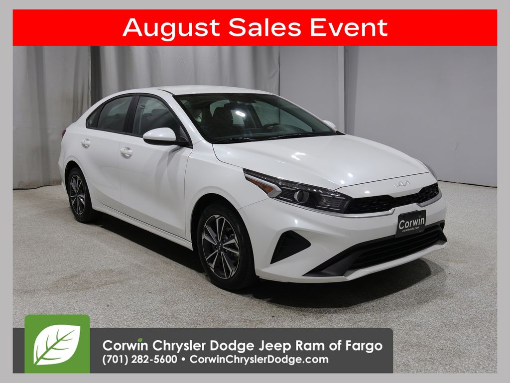 2024 Kia Forte LXS FWD