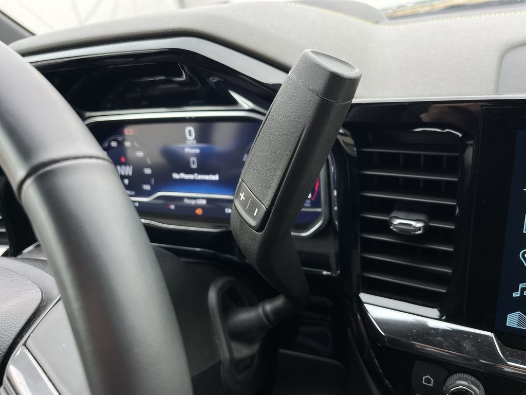 Thumbnail: 2024 Chevrolet Silverado 2500 - 20