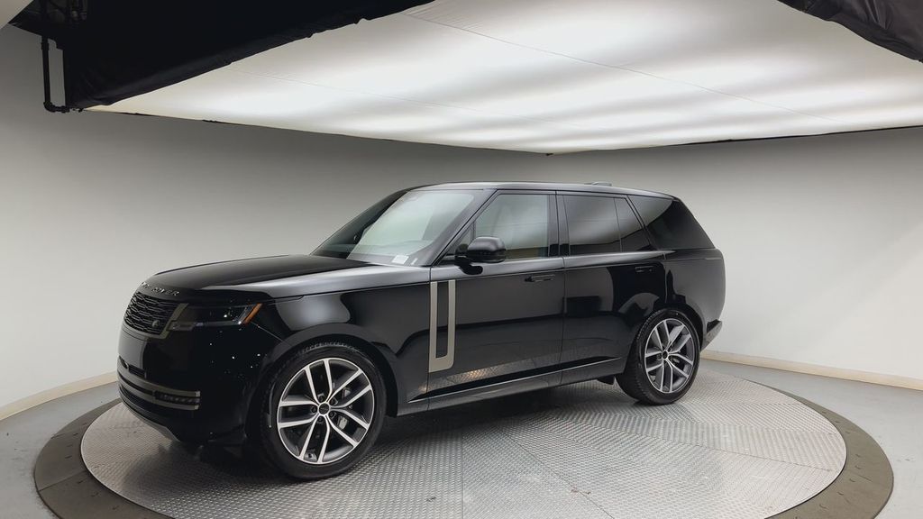 Thumbnail: 2026 Land Rover Range Rover - 6