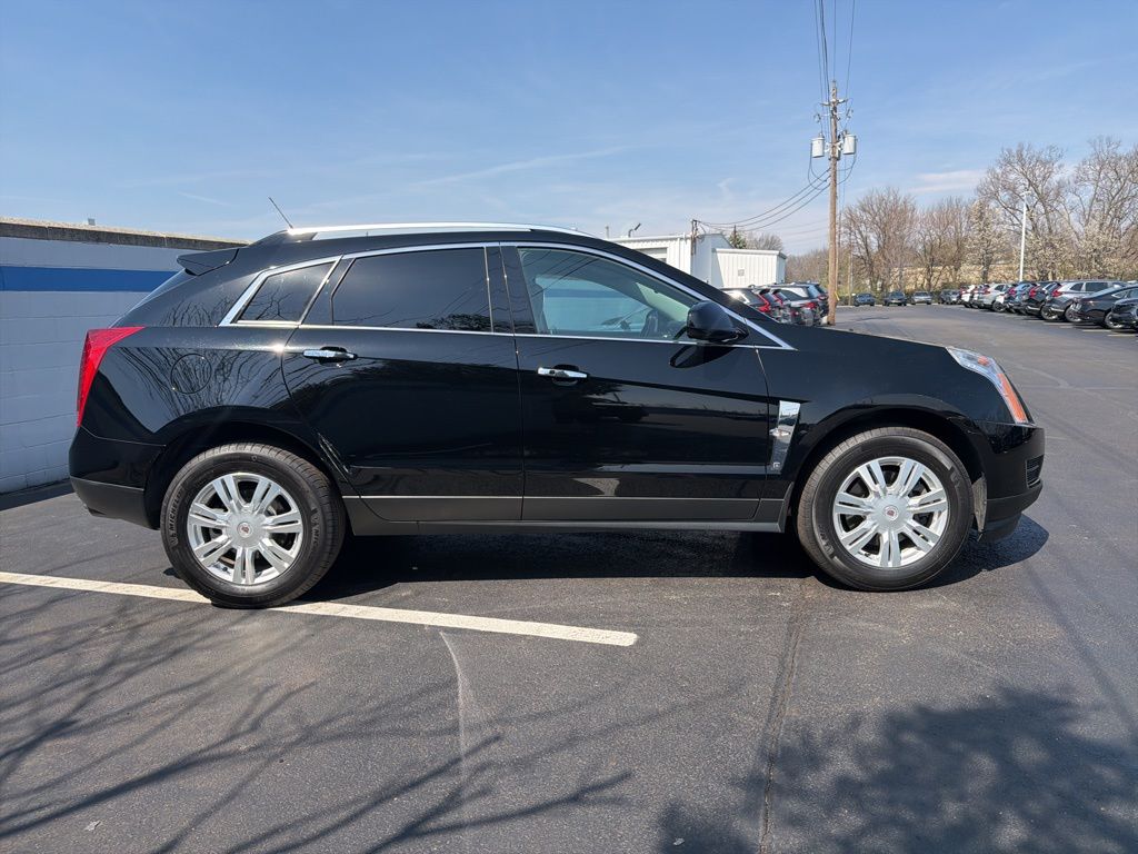 Thumbnail: 2011 Cadillac SRX - 6