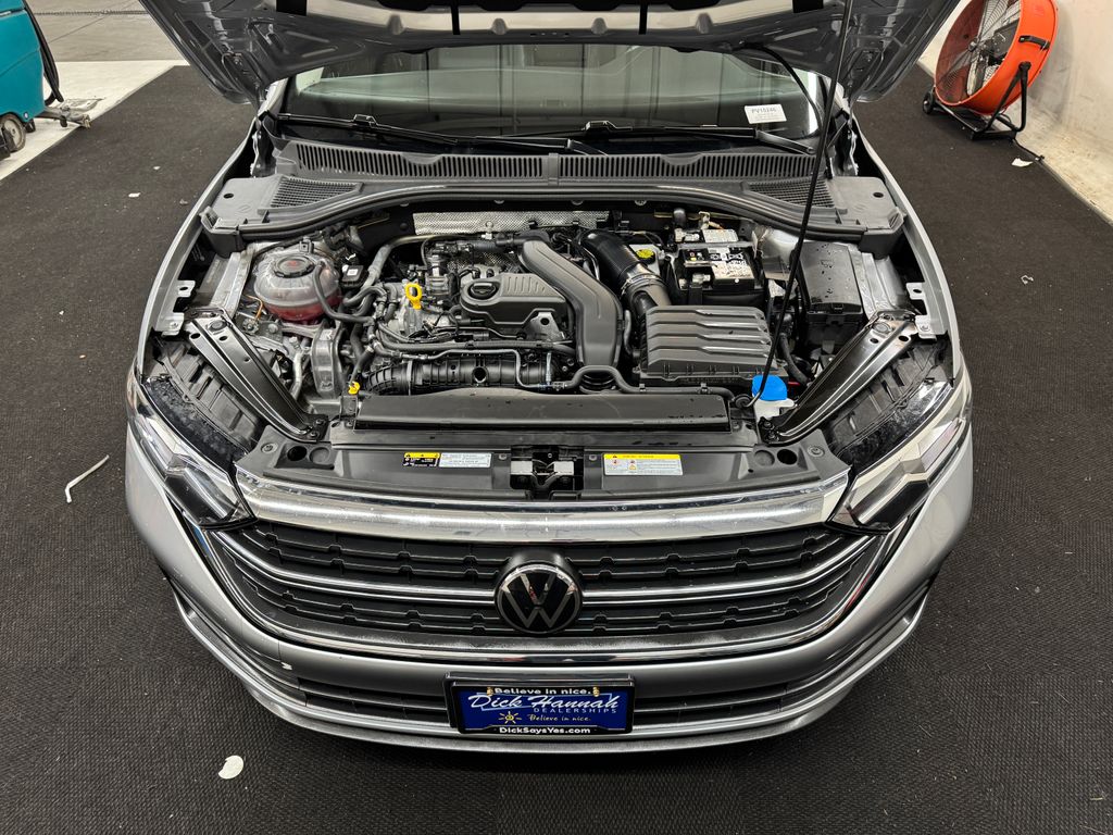 2024 Volkswagen Jetta 1.5T SE