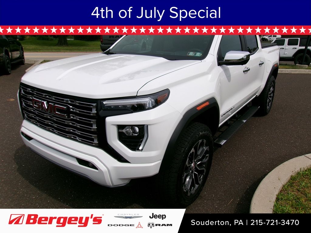 Summit White 2025 GMC Canyon Pickup Truck Four-Wheel Drive 8-Speed Automatic