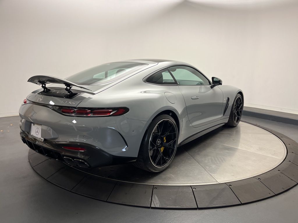 Thumbnail: 2025 Mercedes-Benz AMG GT - 7