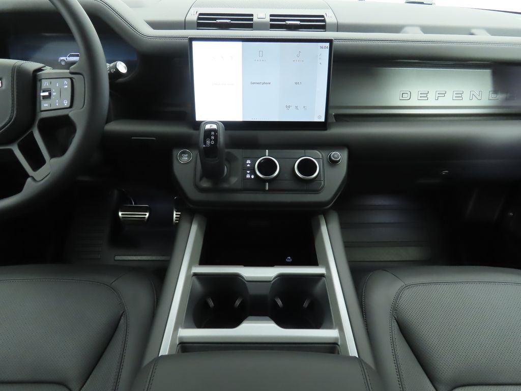 Thumbnail: 2025 Land Rover Defender - 13