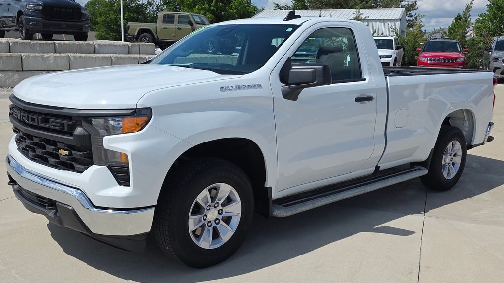 2025 Chevrolet Silverado 1500 WT