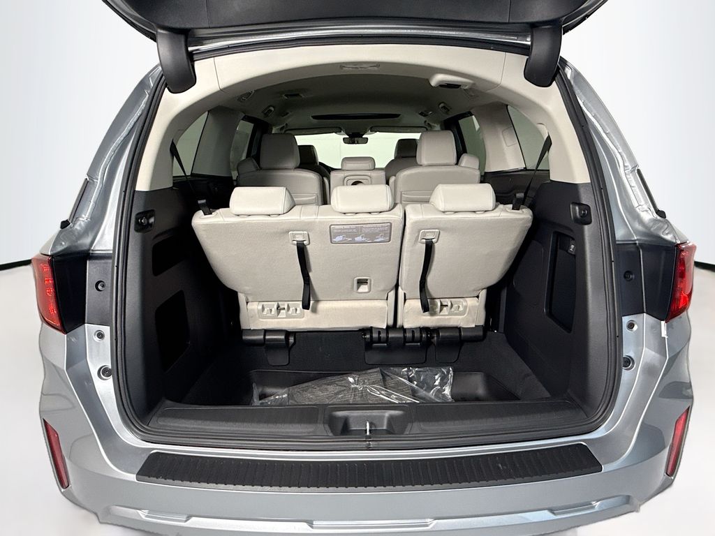 New 2026 Silver Honda EX-L image 27