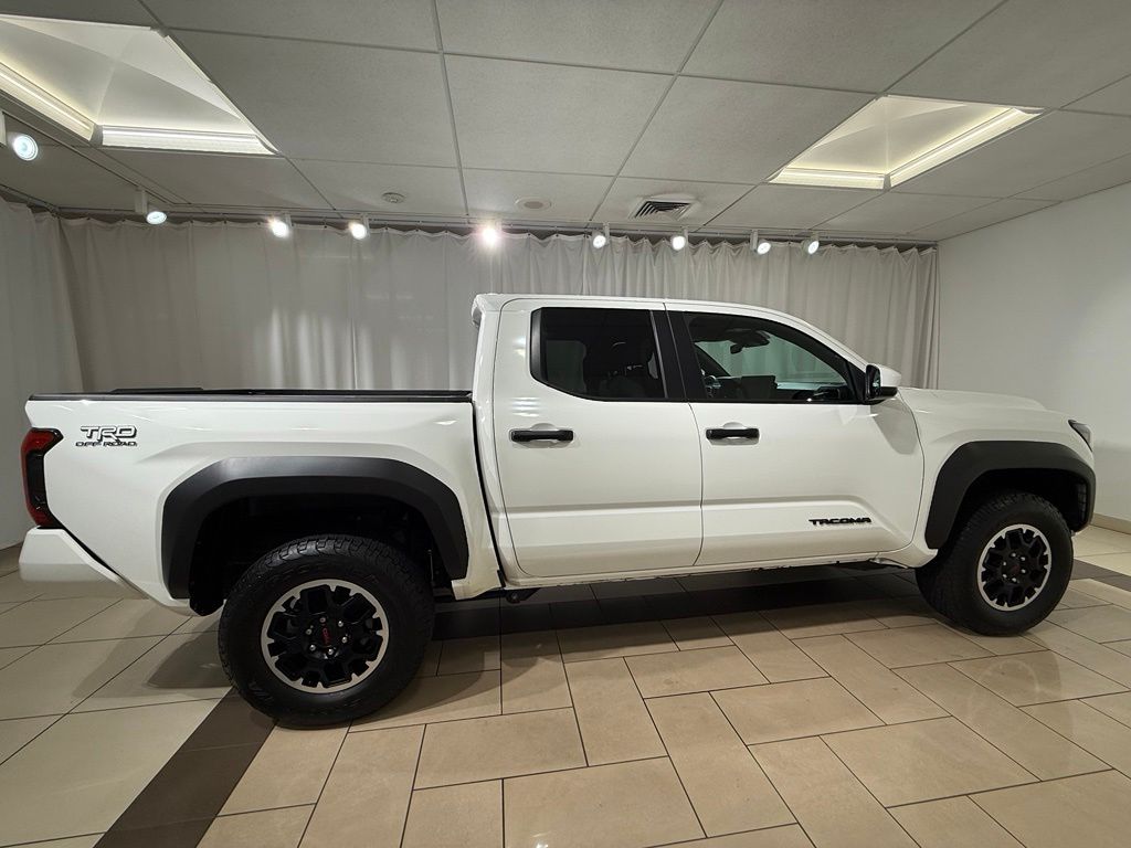 Thumbnail: 2025 Toyota Tacoma - 6