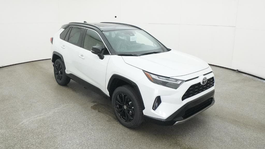 Thumbnail: 2025 Toyota RAV4 - 13