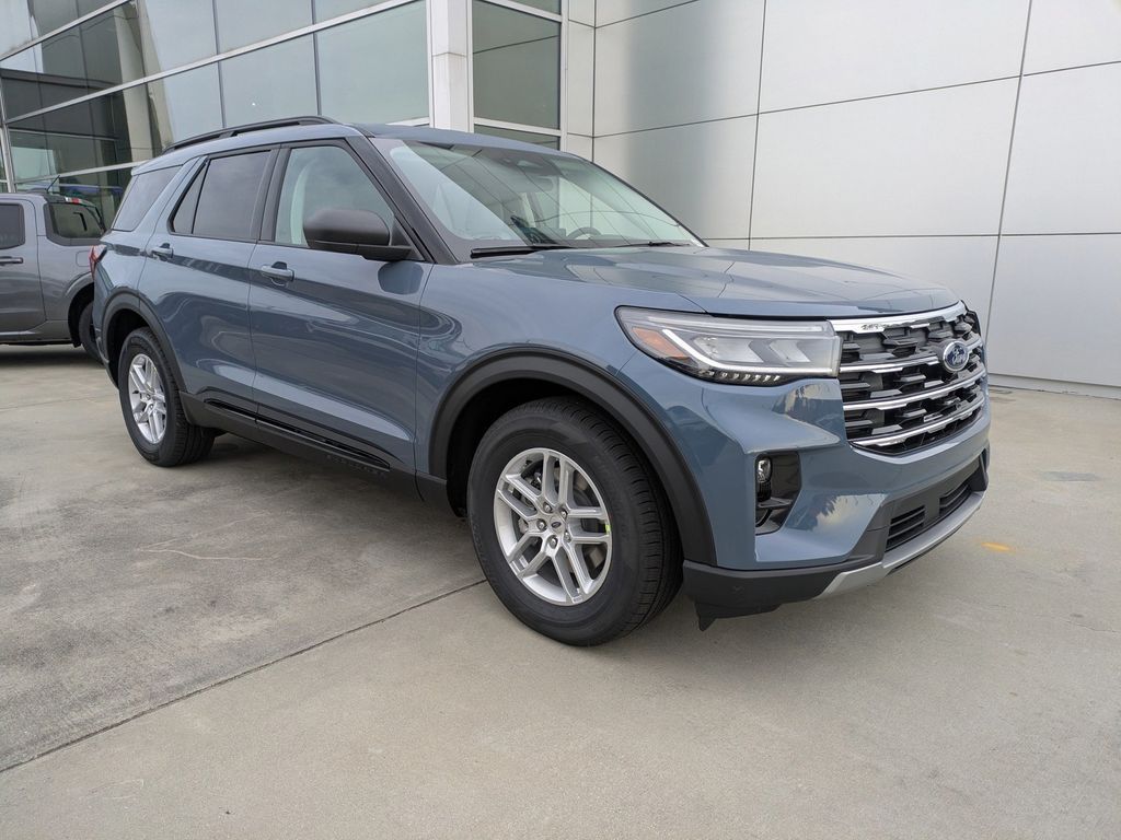 2026 Ford Explorer Active (200A)