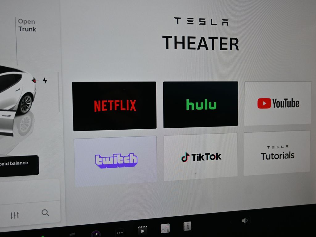 2023 Tesla Model 3 Base