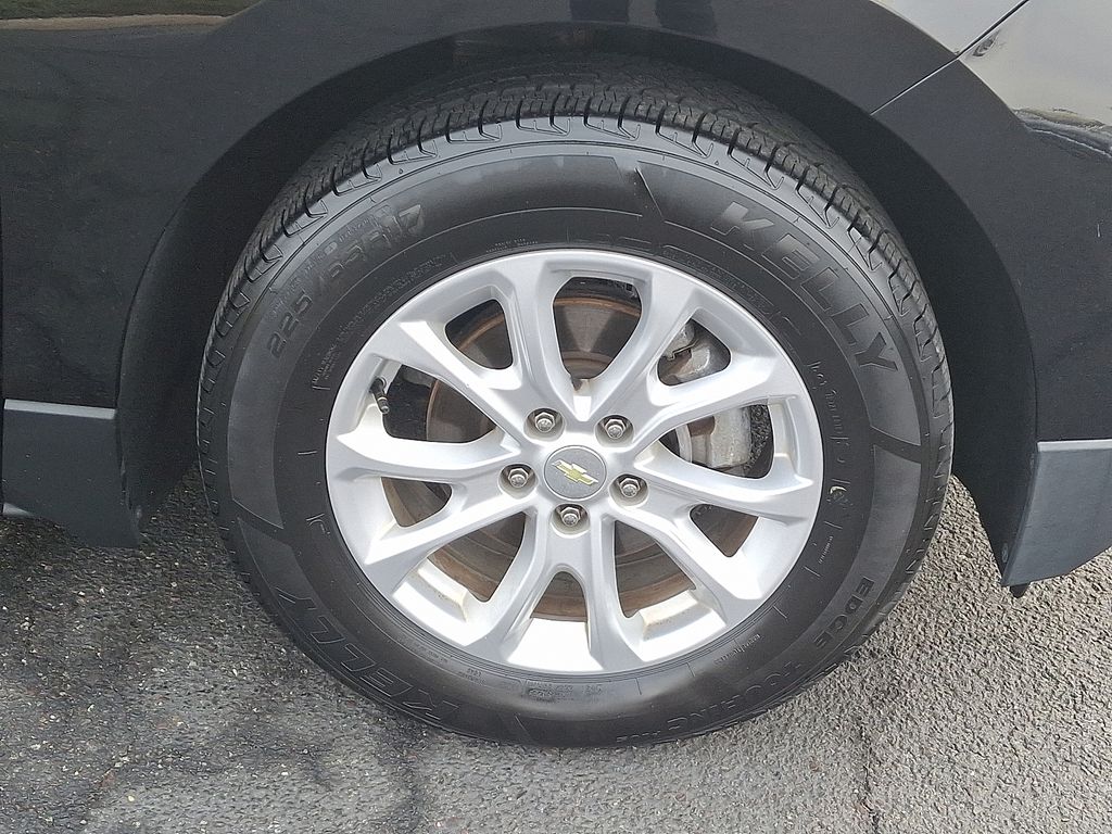 Thumbnail: 2019 Chevrolet Equinox - 8