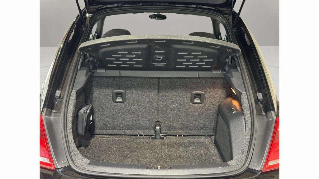 Used 2012 Black Uni Volkswagen 2.0 TSi image 27