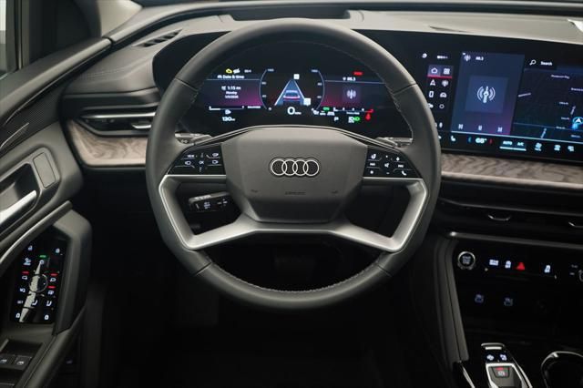 Thumbnail: 2025 Audi Q5 - 9