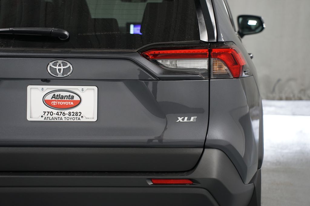 Thumbnail: 2025 Toyota RAV4 - 10