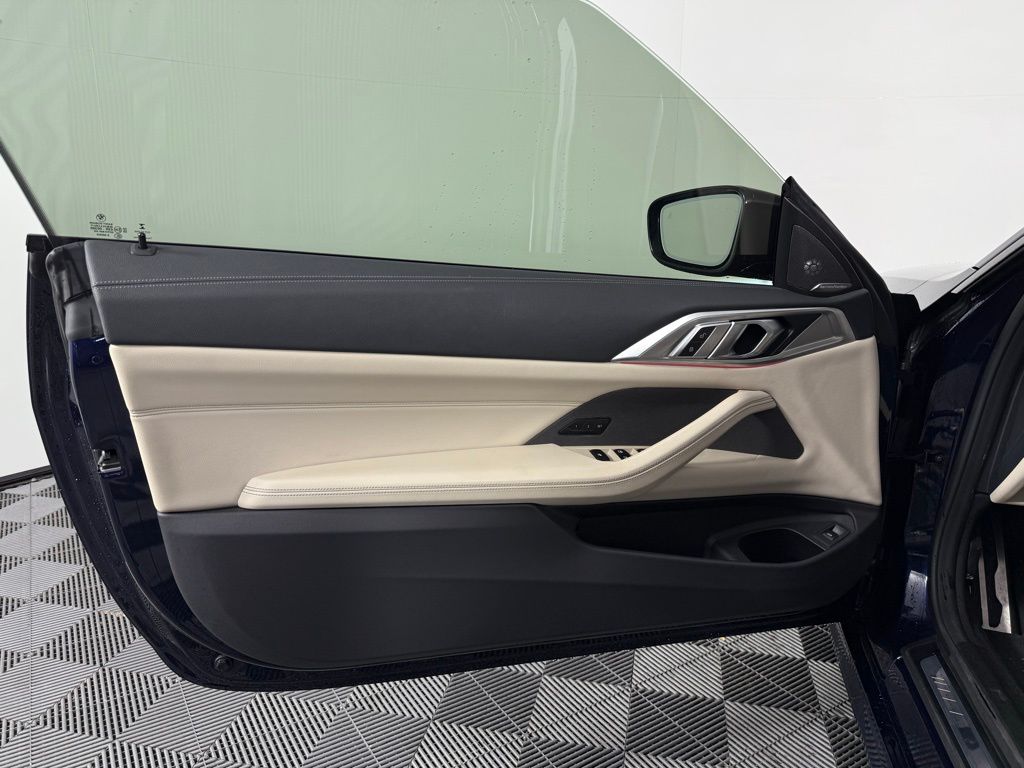 Thumbnail: 2023 BMW 4 Series - 13