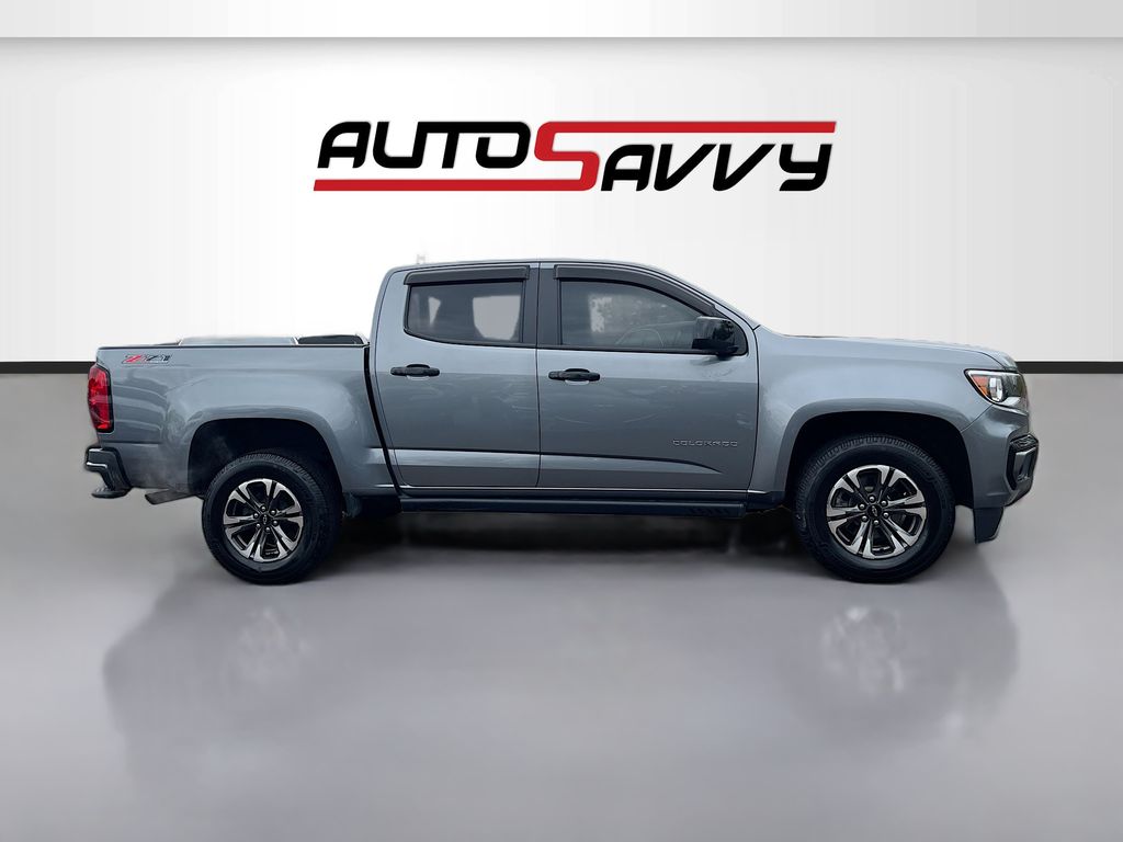 Used 2021 Gray Chevrolet Z71 image 8