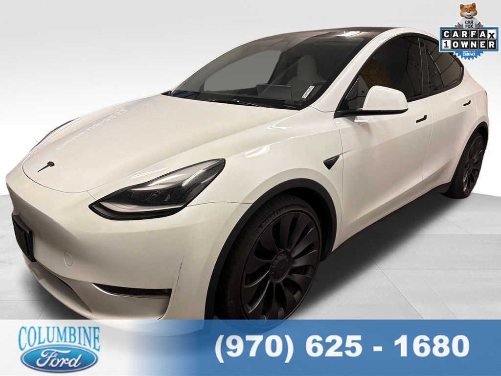  2023 Tesla Model Y Performance AWD   