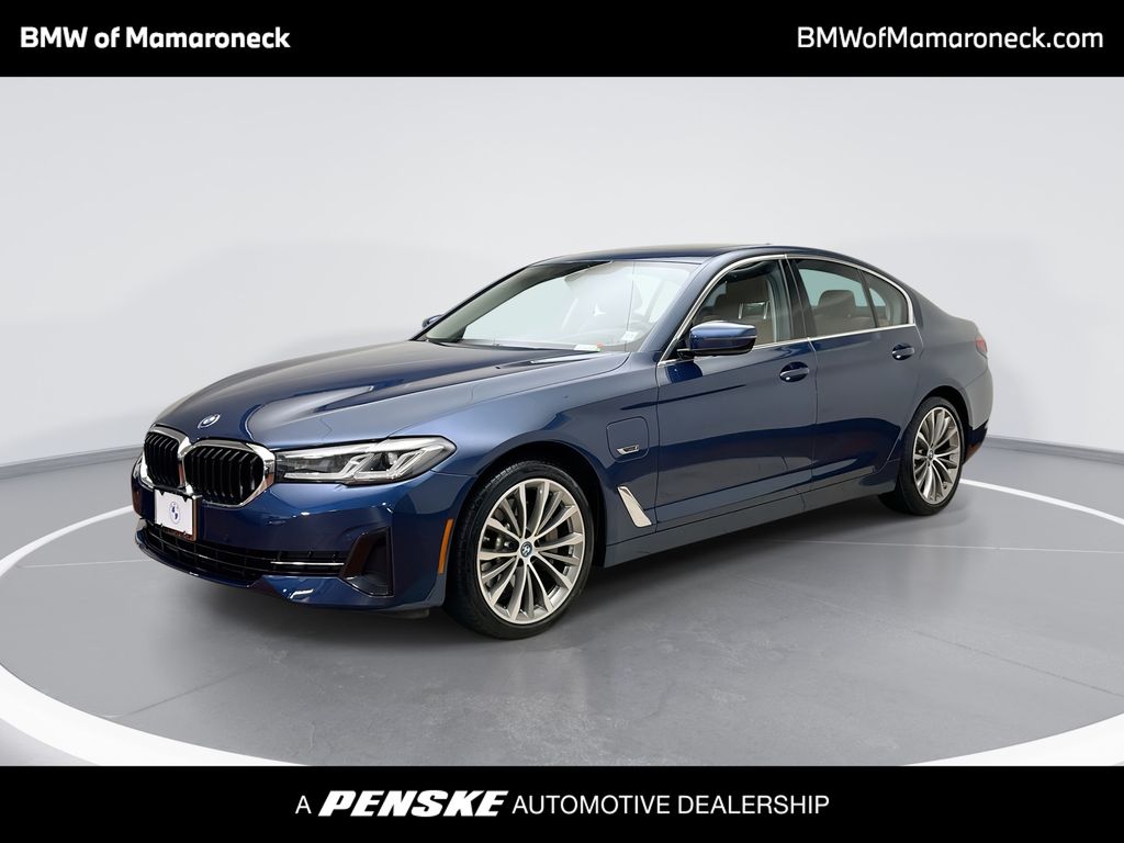 Thumbnail: 2022 BMW 5 Series - 1