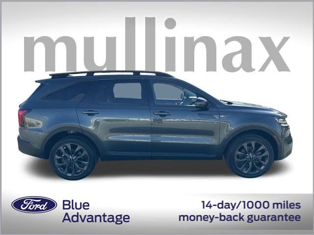 Used 2022 Kia Sorento X-Line SX Prestige with VIN 5XYRKDLF7NG094209 for sale in Lake Park, FL