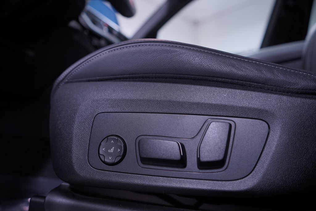 Thumbnail: 2024 BMW X3 - 18