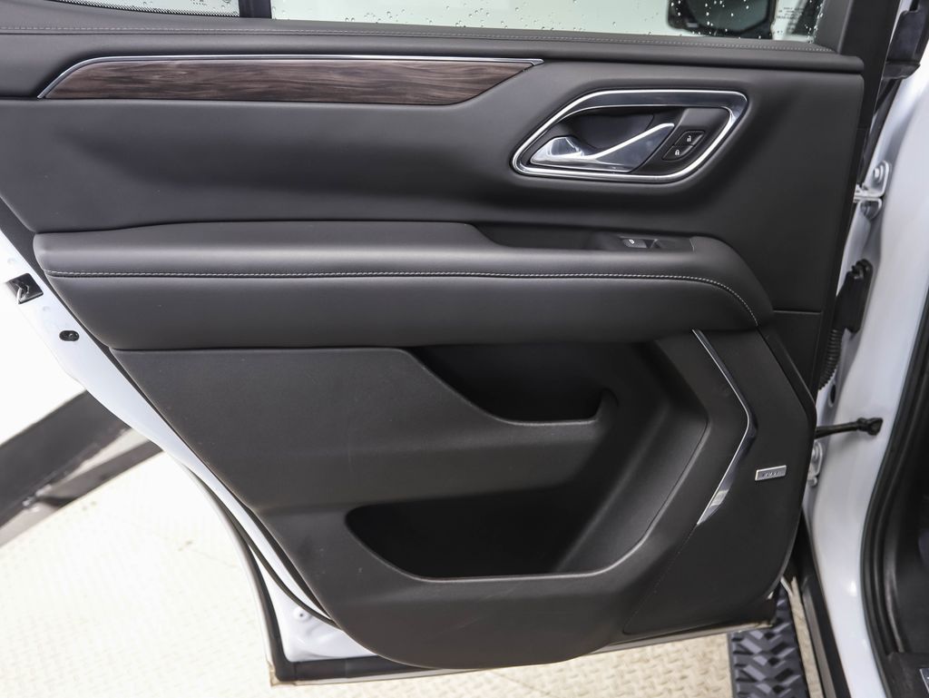 Thumbnail: 2021 Chevrolet Tahoe - 21