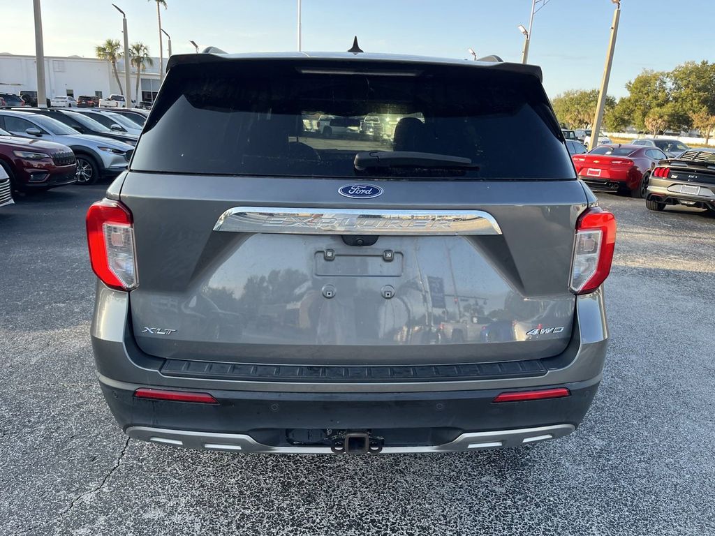 2021 Ford Explorer XLT 6